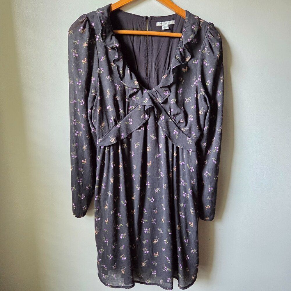EUC AMERICAN EAGLE OUTFITTERS V NECK RUFFLED FLORAL LONGSLEEVES SHORT DRESS SZ M